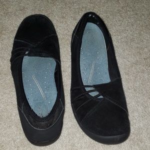 Easy Spirit Slip on Shoes